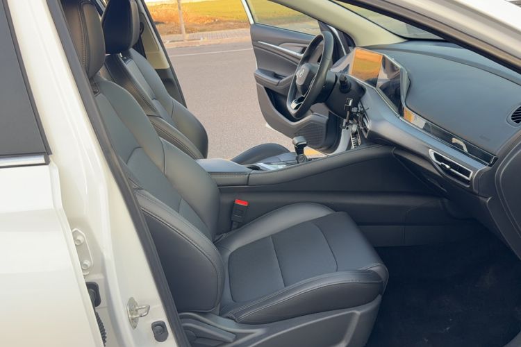 Used Changan Eado 2022 PLUS 1.6L GDI CVT Elite Model
