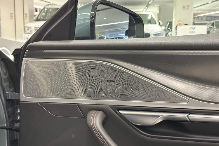 Used XPeng P7 2023 P7i 702 Pro