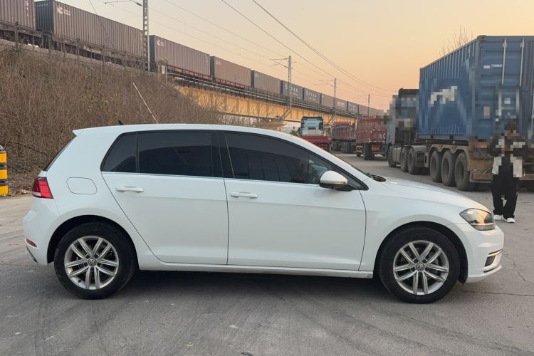 Used Volkswagen Golf 2019 1.6L Automatic Comfort Model China V Standard
