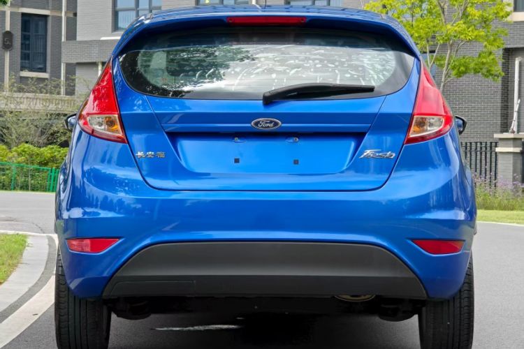 Used Ford Fiesta 2013 Hatchback 1.5L Automatic Fashion Edition