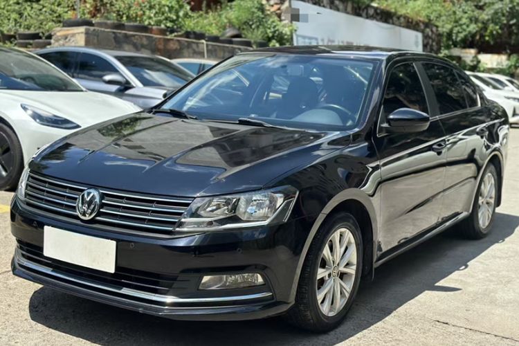 Used Volkswagen Lavida 2017 230TSI DSG Comfort Edition
