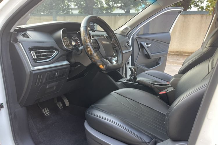 Used Jetour X70M 2020 Revised 1.5T Manual Partner Version 6-Seater
