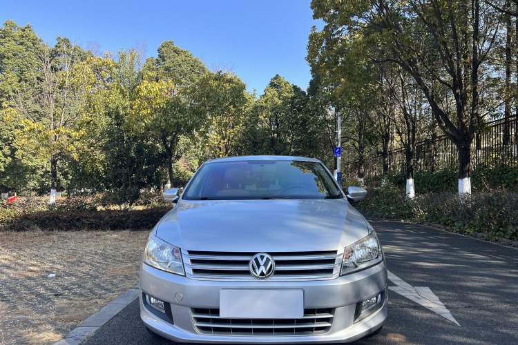 Used Volkswagen Santana 2013 1.6L Manual Comfort Edition
