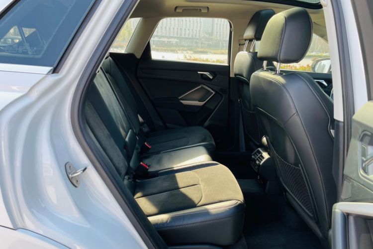 Used Audi Q3 2021 35 TFSI Fashion Dynamic Model