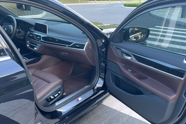 Used BMW 7 Series 2018 730Li Leading Model M Sport Package
