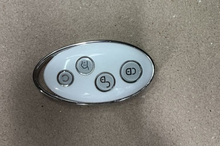 Used BYD Yuan New Energy 2019 EV360 Smart Connect Elite Model
