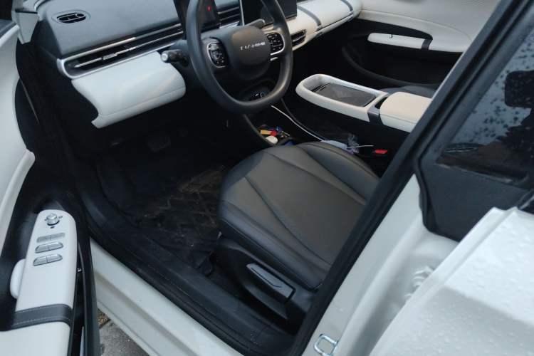 Used Dongfeng NAMMI 01 2024 New Edition 330 Air
