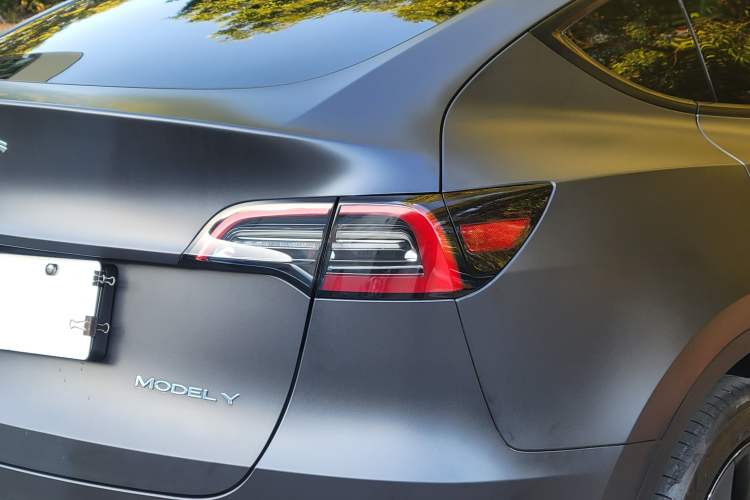 Used Tesla Model Y 2024 Rear-Wheel-Drive Version
