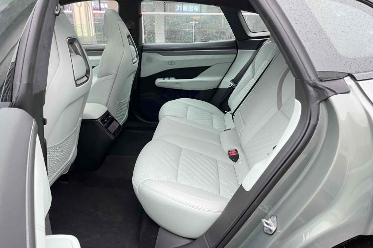 Used Zeekr 001 2024 WE Edition 100 kWh Rear-Drive