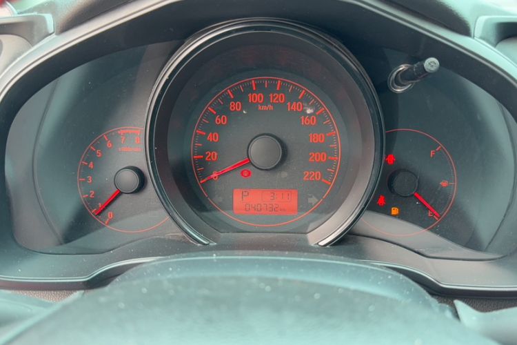 Used Honda Fit 2018 1.5L CVT Comfort Sunroof Version
