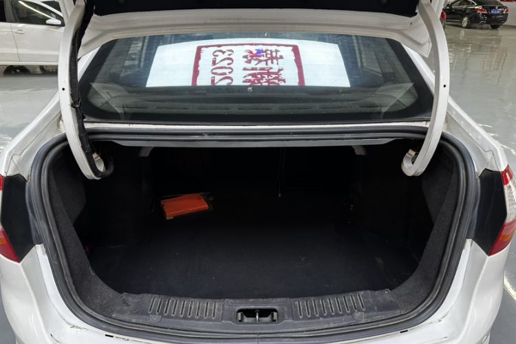 Used Ford Fiesta 2013 Sedan 1.5L Manual Fashion Edition
