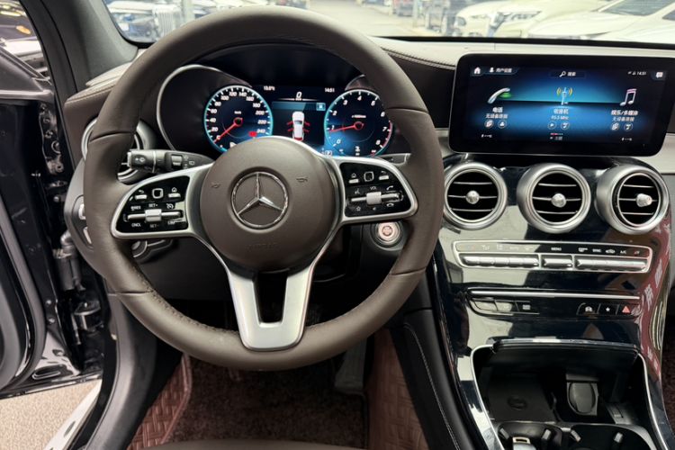 Used Mercedes-Benz GLC 2021 GLC 260 L 4MATIC Dynamic Edition
