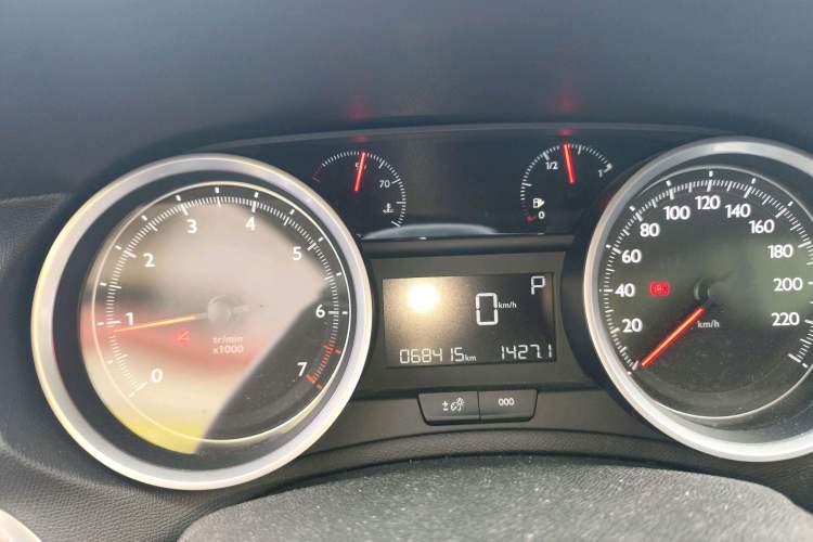 Used Peugeot 408 2019 230THP Automatic Luxury Edition China VI Standard