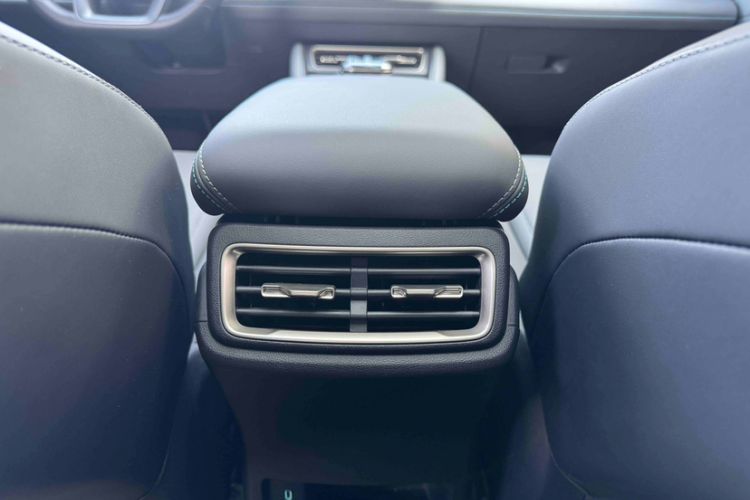 Used BYD Qin L 2025 DM-i Smart Drive 120KM Superior Model