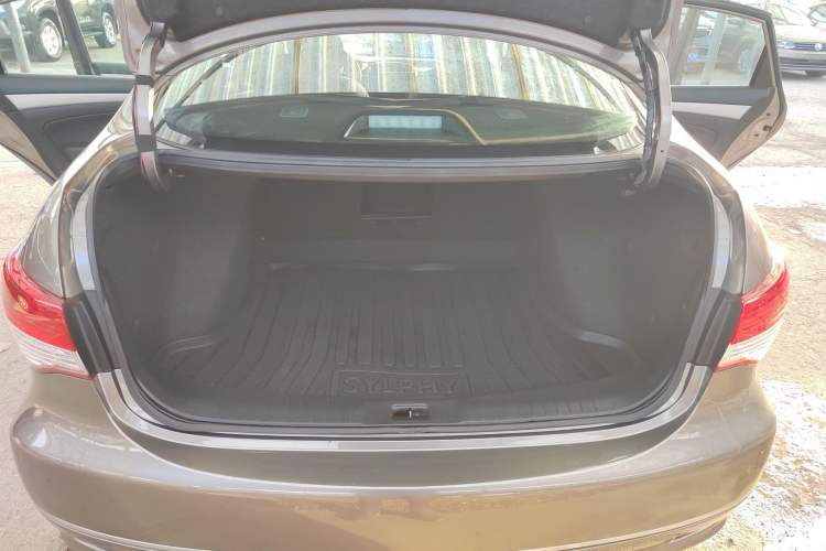 Used Nissan Sylphy 2016 Classic 1.6XE Automatic Comfort Edition
