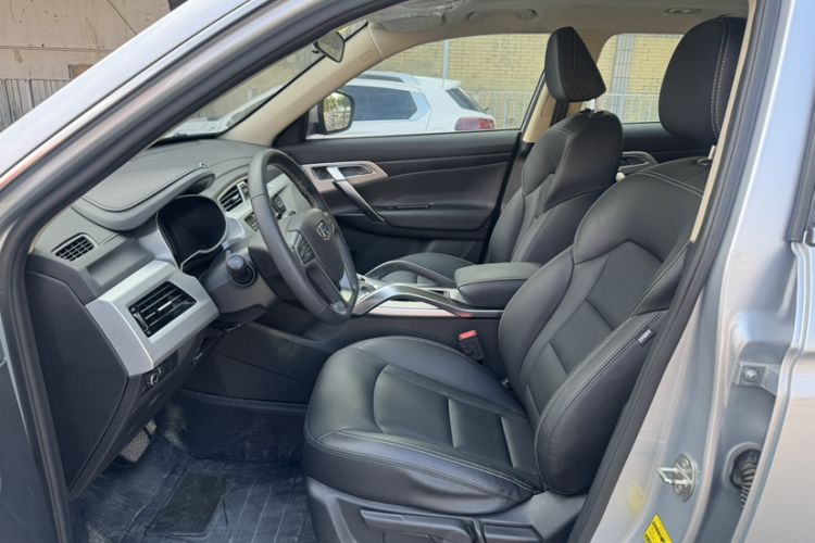 Used Geely Auto Emgrand X7 Sport 2016 1.8TD Automatic Smart Connectivity Version
