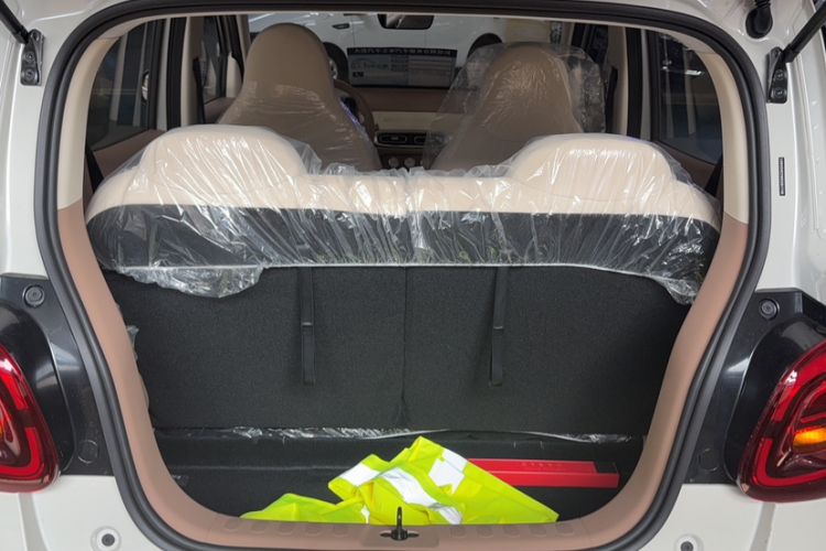 Used Wuling Hongguang MINIEV 2025 Four-Door Version Advanced Edition
