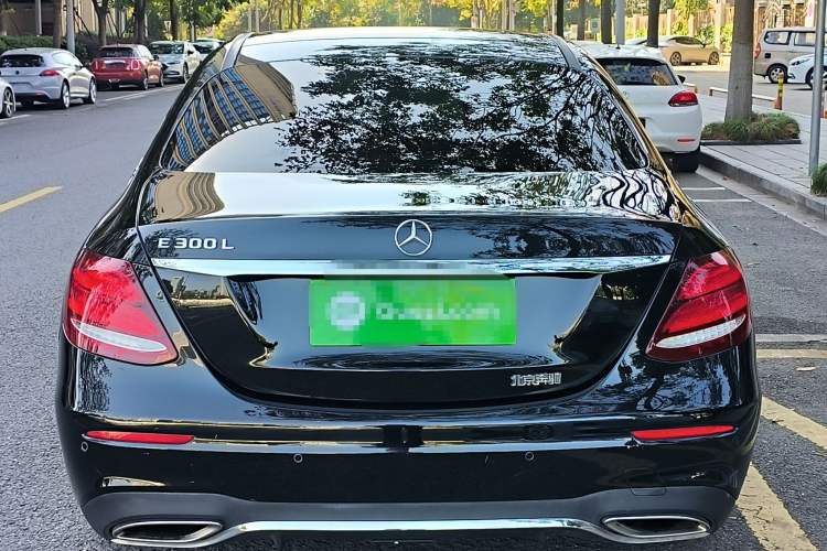 Used Mercedes-Benz E-Class 2020 Restyled E 300 L Sporty and Stylish Edition
