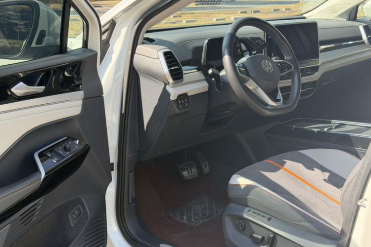 Used Volkswagen ID.6 CROZZ 2022 Long-Range PRO Edition