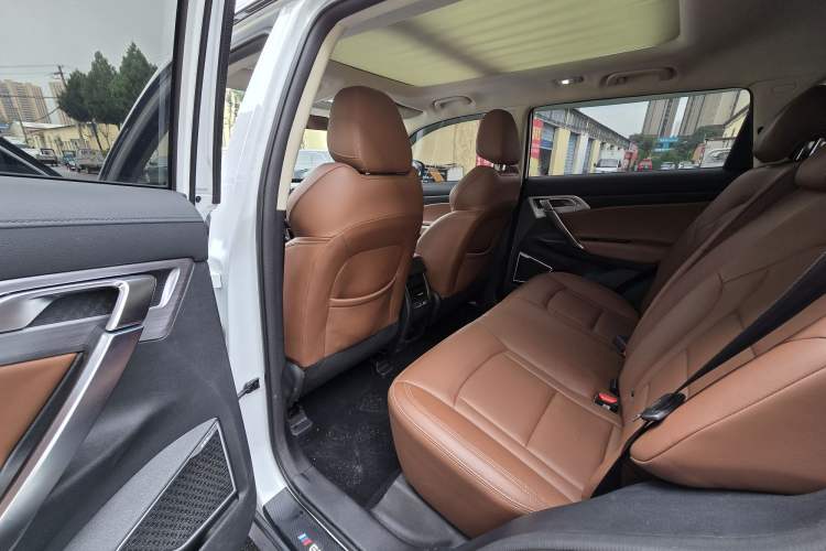 Used Geely Auto Emgrand X7 Sport 2021 1.8TD DCT Two-Wheel Drive Asian Games Edition
