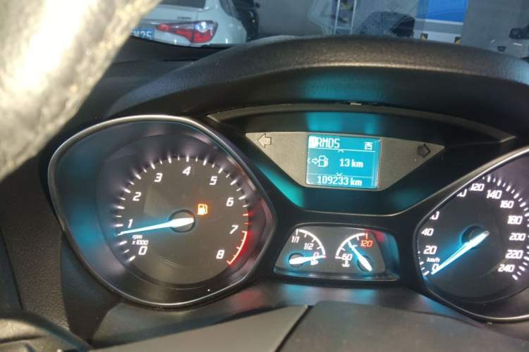 Used Ford Kuga 2015 1.5L GTDi Two-Wheel Drive Fashion Edition
