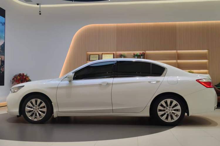 Used Honda Accord 2014 2.4L EX Luxury Edition
