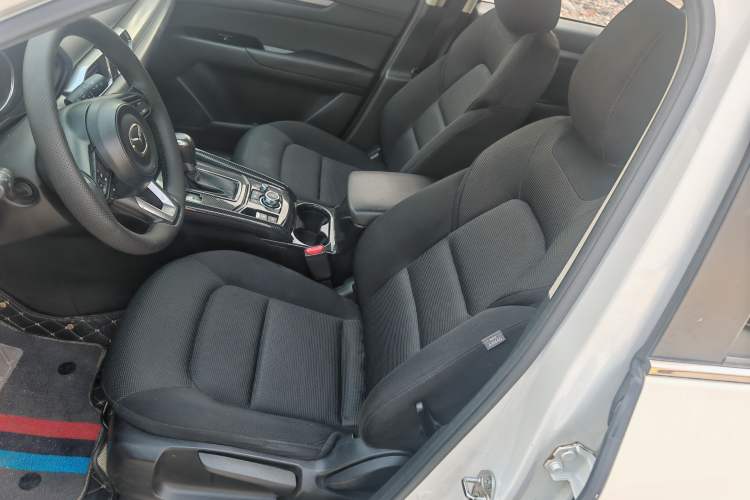 Used Mazda CX-5 2017 2.0L Automatic 2WD ZhiShang Trim China V Standard
