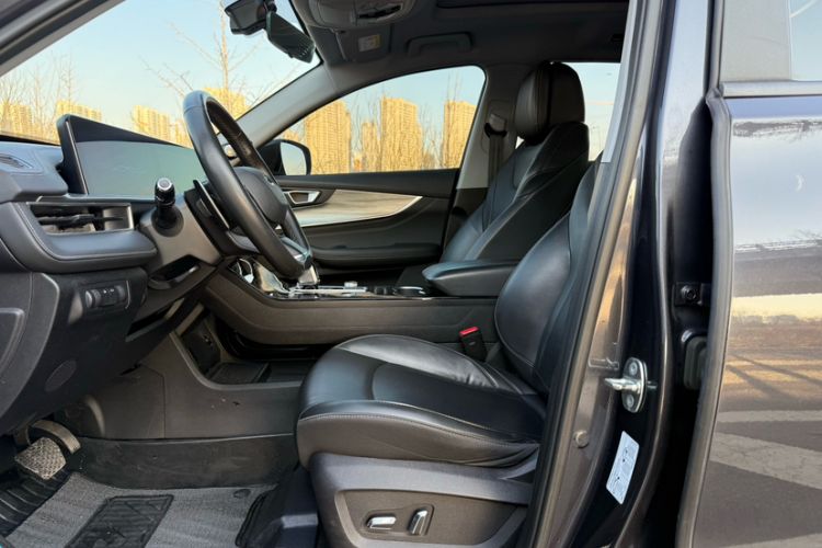 Used Chery Tiggo 8 PLUS 2022 290TGDI DCT Haoting Edition
