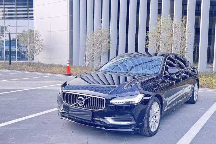 Used Volvo S90 New Energy 2020 T8 e-Drive Hybrid – Zhiyi Luxury Edition