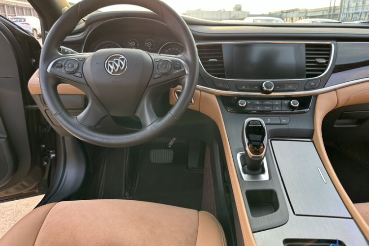 Used Buick LaCrosse 2018 28T Elite Edition
