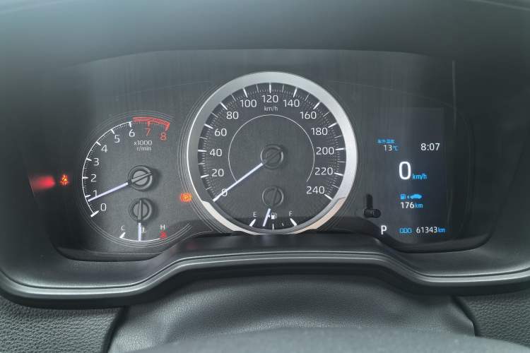 Used Toyota Levin 2021 185T CVT Luxury Edition
