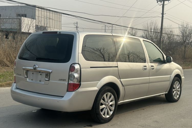 Used Buick GL8 2014 2.4L Classic Edition
