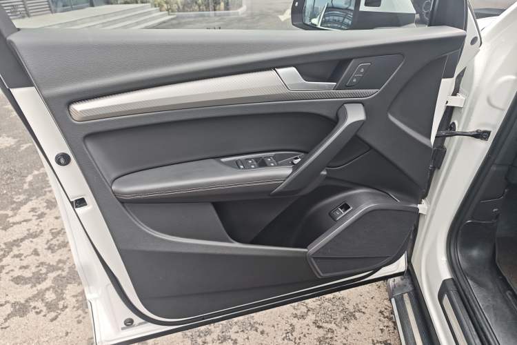 Used Audi Q5L 2020 45 TFSI Prestige Fashion Model
