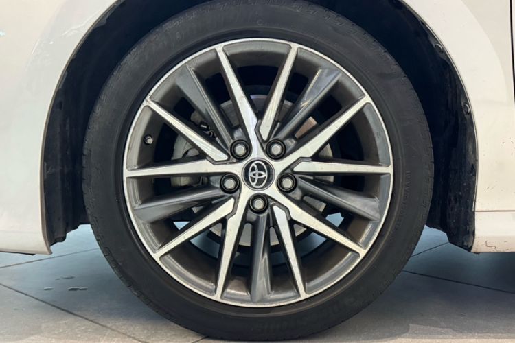 Used Toyota Camry 2021 2.5G Luxury Edition
