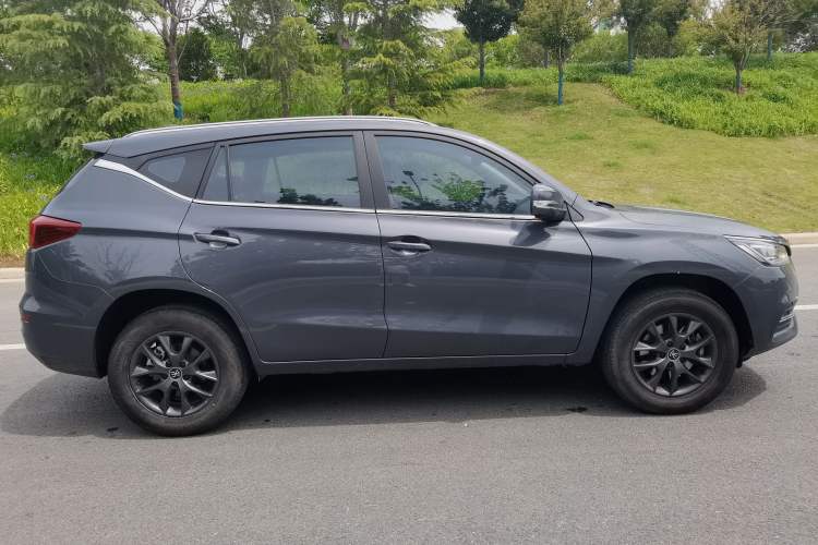 Used BYD Song 2021 Classic Edition 1.5T Automatic Luxury Model
