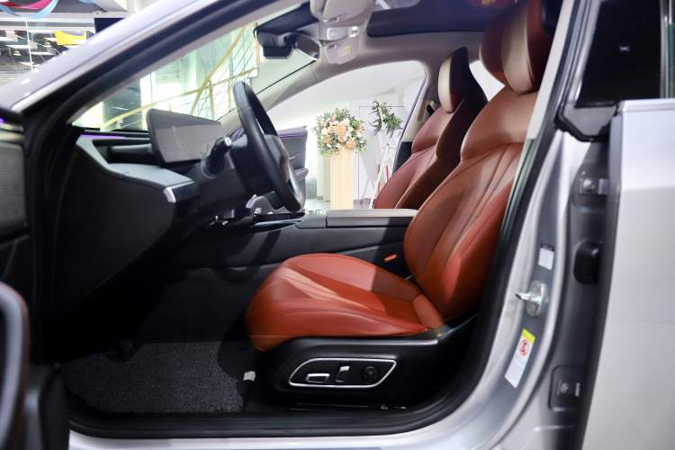 Used XPeng P7 2020 586E
