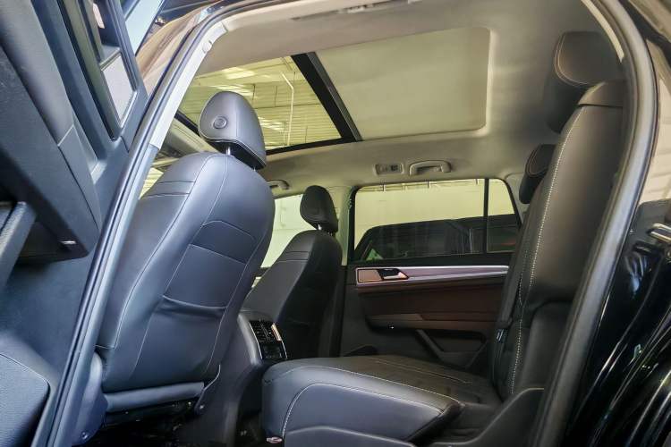 Used Volkswagen Teramont 2020 530 V6 Four-Wheel Drive Luxury Edition China V Standard
