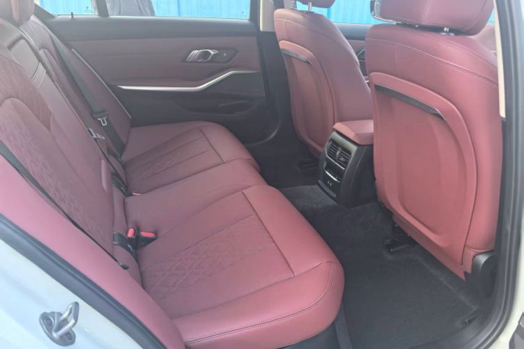 Used BMW 3 Series 2025 330Li M Sport Shadowline Package
