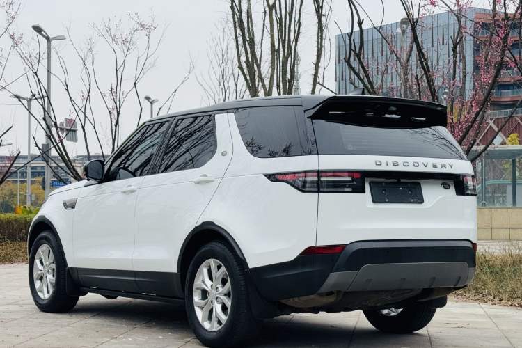 Used Land Rover Discovery 2018 3.0 SC V6 SE