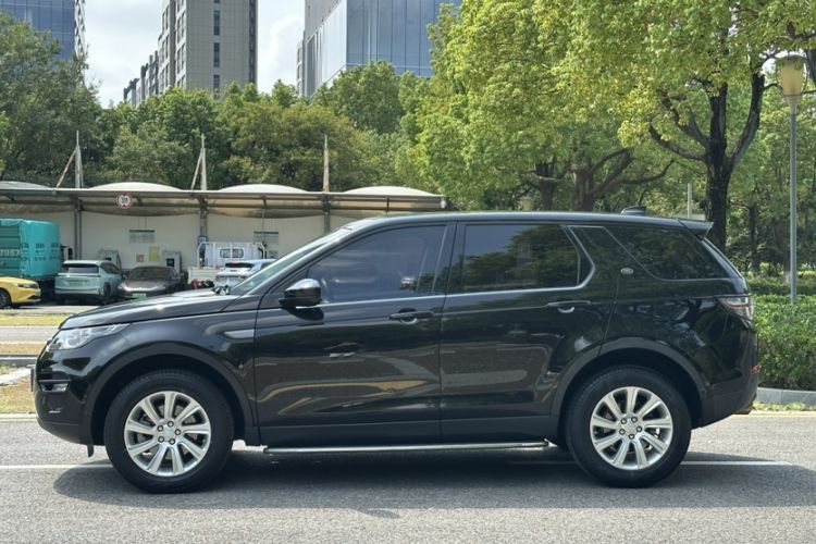 Used Land Rover Discovery Sport 2018 240 PS SE Version
