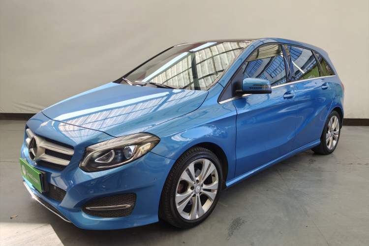 Used Mercedes-Benz B-Class 2015 B 200 Fashion Model