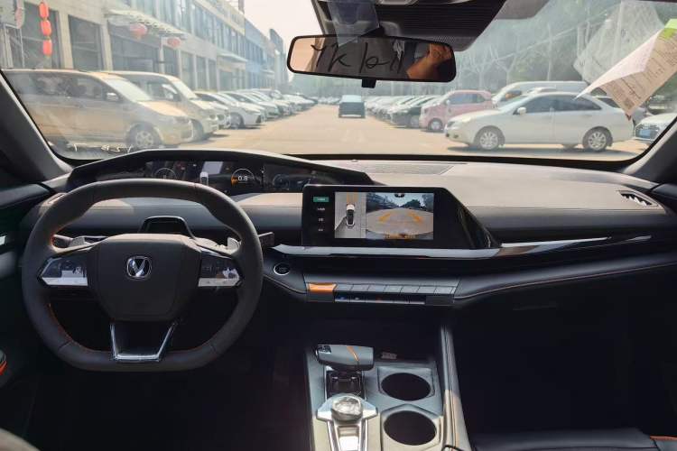 Used Changan UNI-V 2024 1.5T High-Energy Version