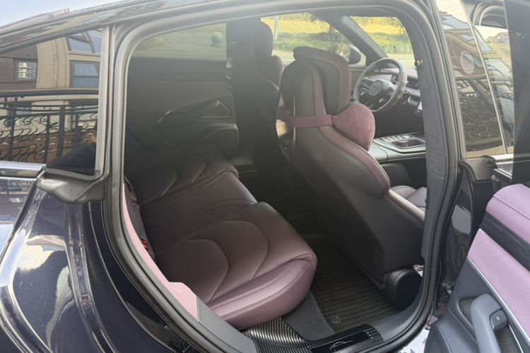 Used  SU7 2024 Four-Wheel Drive Ultra-Long Range Advanced Intelligent Driving Max Edition