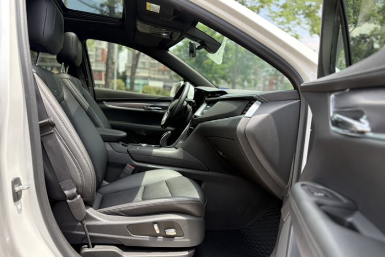 Used Cadillac XT5 2020 28T Tech Edition