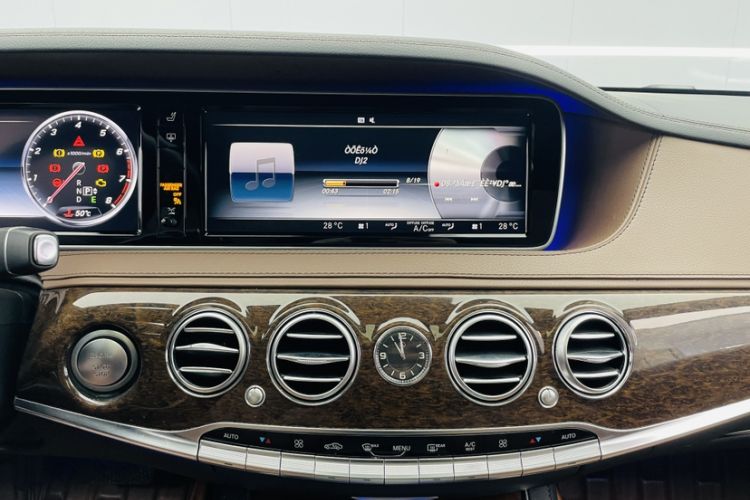 Used Mercedes-Benz S-Class 2016 S 320 L Business Model
