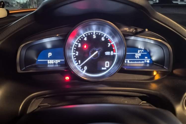 Used Mazda Mazda 3 Axela 2017 Hatchback 2.0L Automatic Sport Model China VI Standard