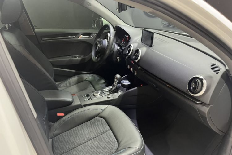 Used Audi A3 2018 30th Anniversary Edition Limousine 35 TFSI Fashion Model
