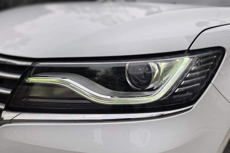 Used Roewe RX5 2020 20T Manual 4G Connect Super-Luxury Flagship Edition