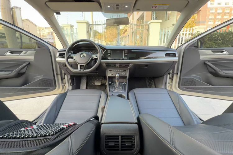 Used Volkswagen Lavida 2019 1.5L Automatic Comfort Edition China VI Standard
