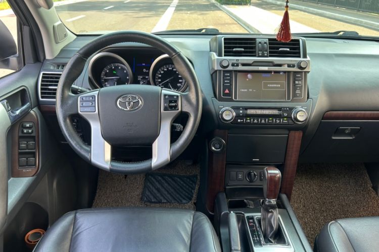 Used Toyota Prado 2016 3.5L Automatic TX-L NAVI
